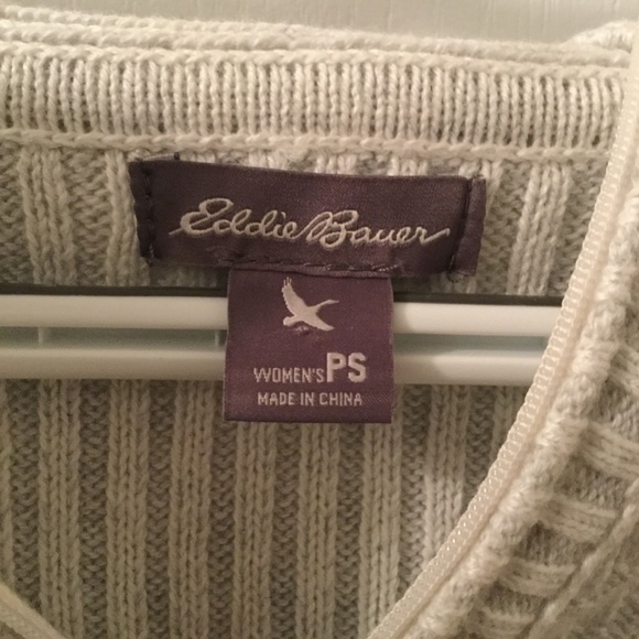 Eddie Bauer 1/4 zip hooded sweater - Picture 3 of 3